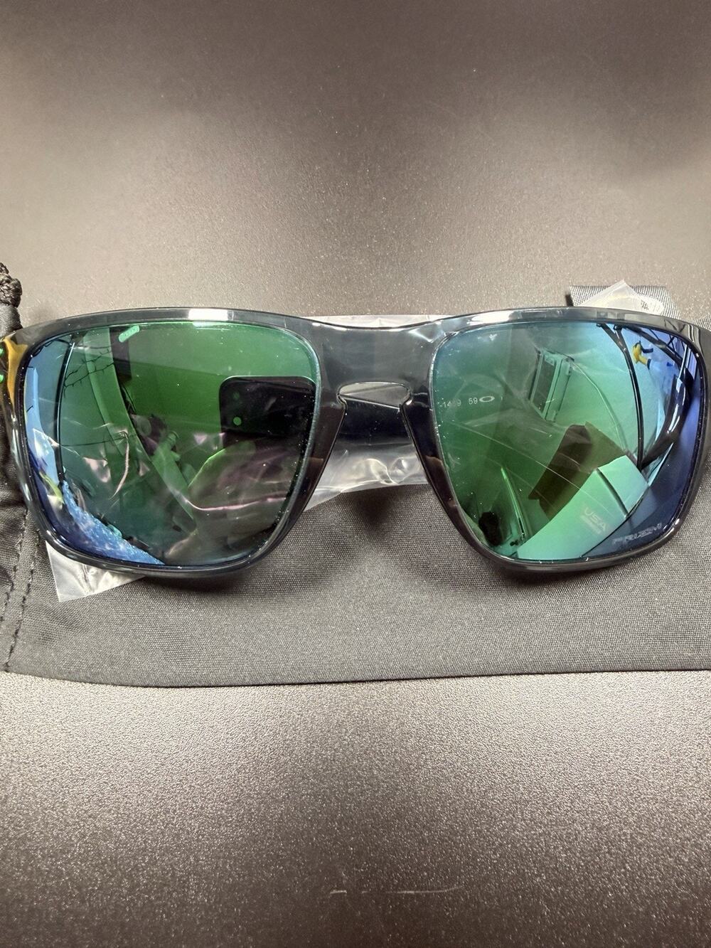Oakley Holbrook XL OO9417 Square Sunglasses Prizm Jade Lens Crystal Black - Picture 1 of 5